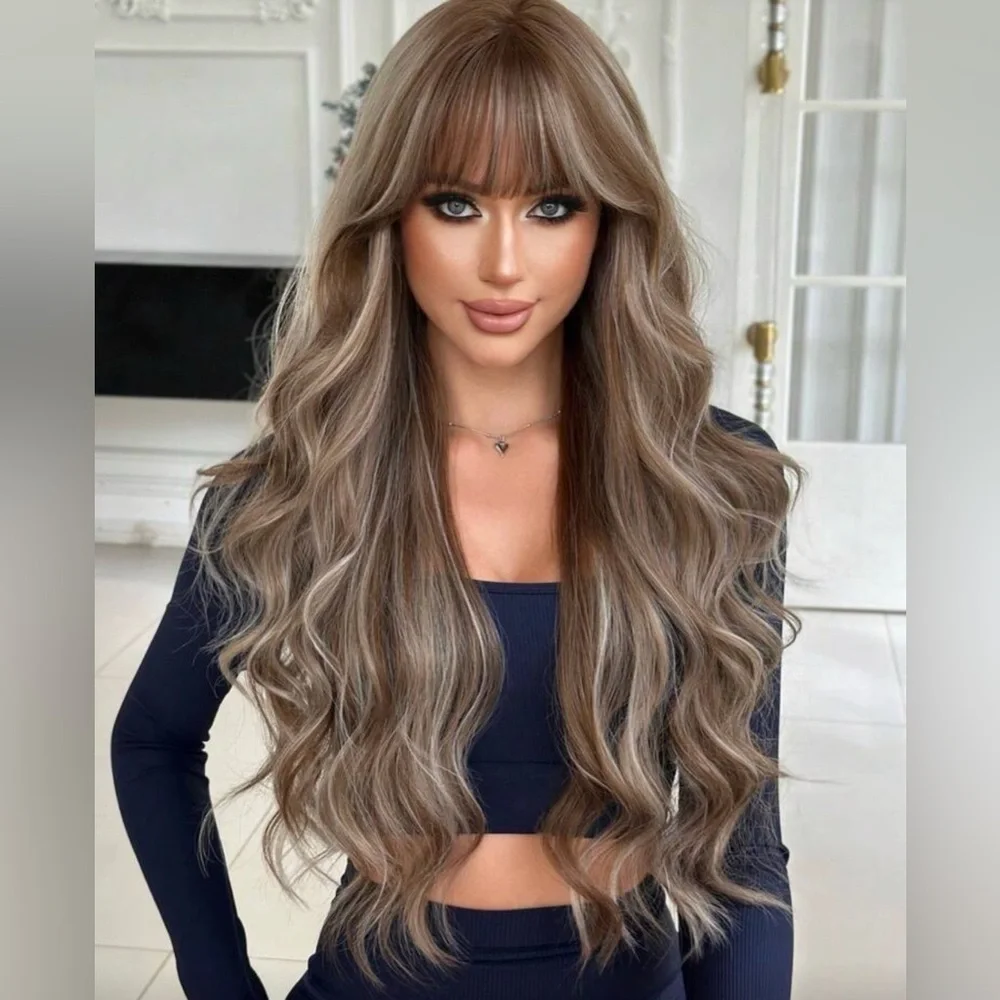 30” Long Synthetic Wig  Classic Wig Light Brown / Blonde Highlights - Realistic